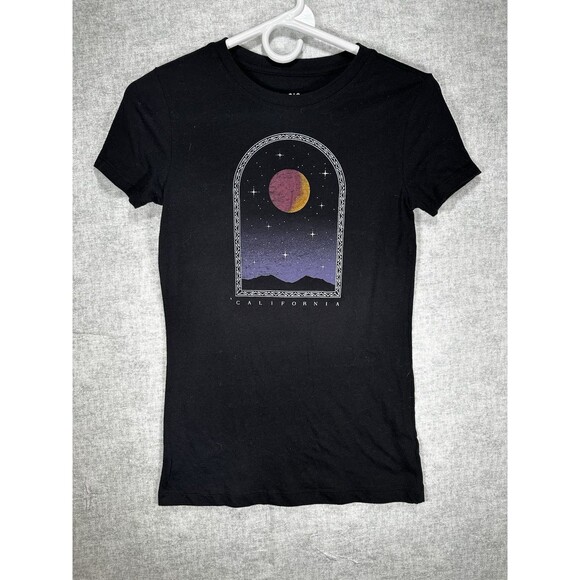 aeropostale Tops - AEROPOSTALE Short Sleeve Celestial Window T Shirt Black Size Small Classic Crew
